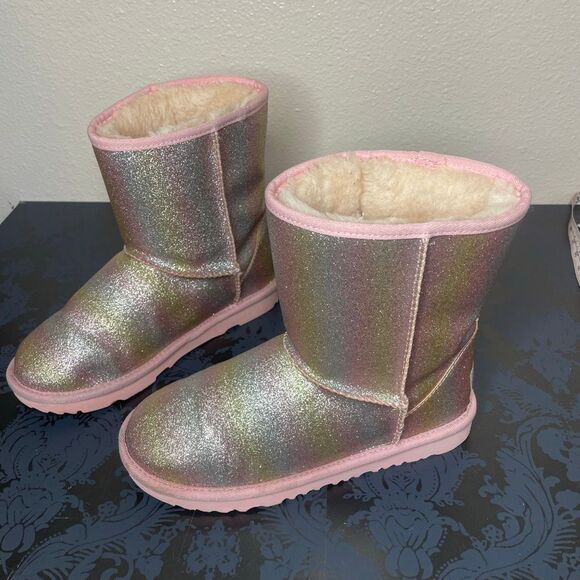 UGG Kids Classic II Glitter Boots Pink Size 4 - Picture 3 of 13